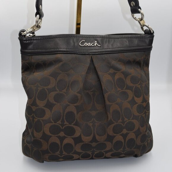 Coach Ashley Signature C Shoulder Bag - Picture 1 of 12